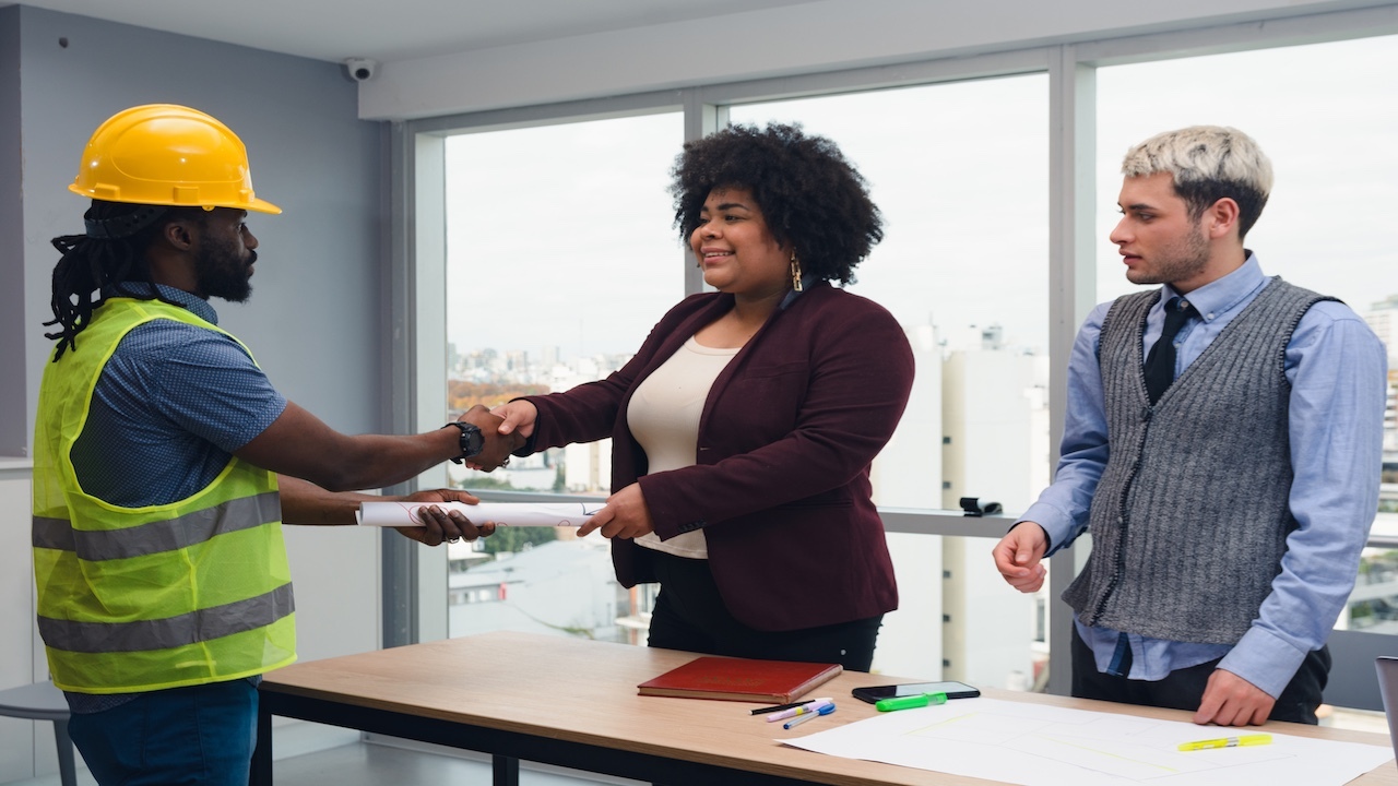 สัญญาจ้างเหมาบริการ: ข้อควรรู้และลักษณะสำคัญสำหรับผู้ประกอบการ ...